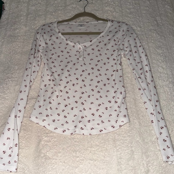 abercrombie kids Tops - Abercrombie Kids Ribbon Long Sleeve Top